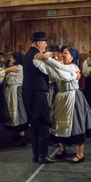 kozosertek_latoutak5