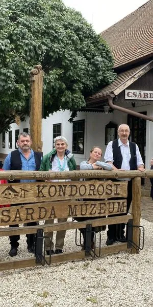 kozosertek_latoutak6